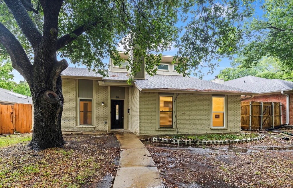 211 Willowwood Place - Photo 2