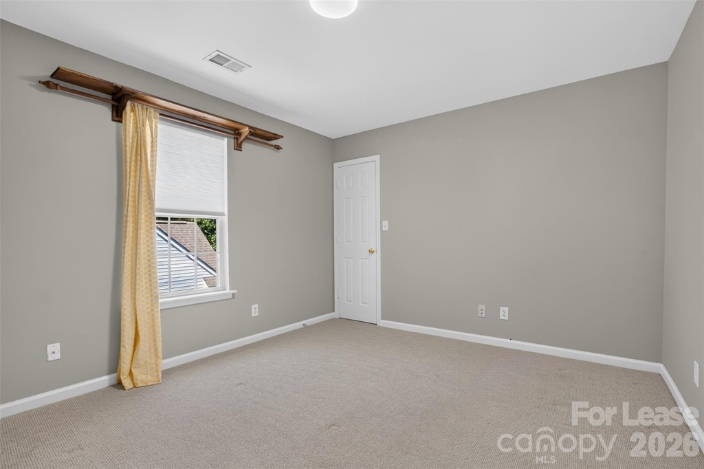 9020 Roseton Lane - Photo 22