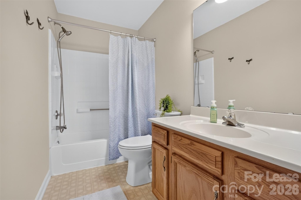 9020 Roseton Lane - Photo 21