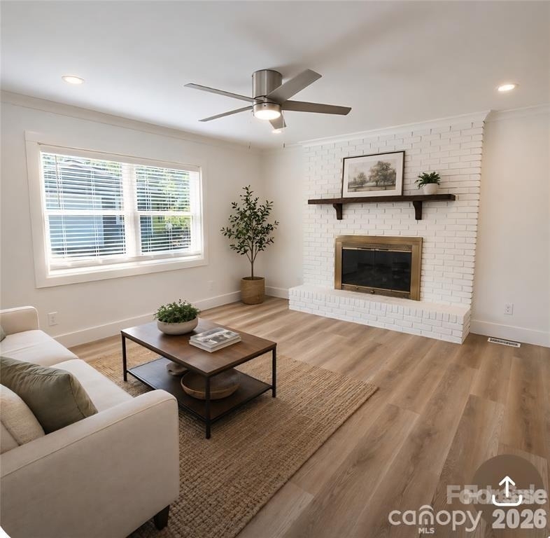 421 Kingfield Drive Sw - Photo 1