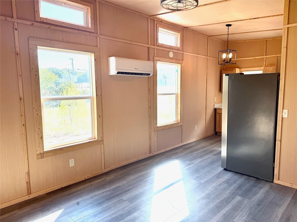900 Partridge Court - Photo 1