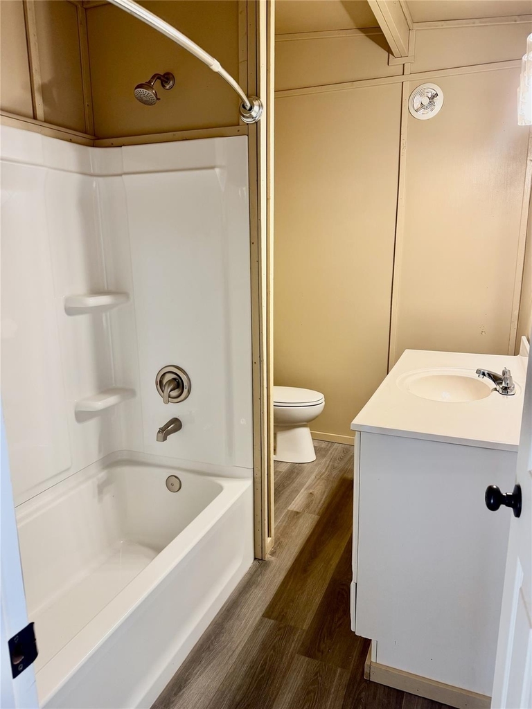 900 Partridge Court - Photo 8