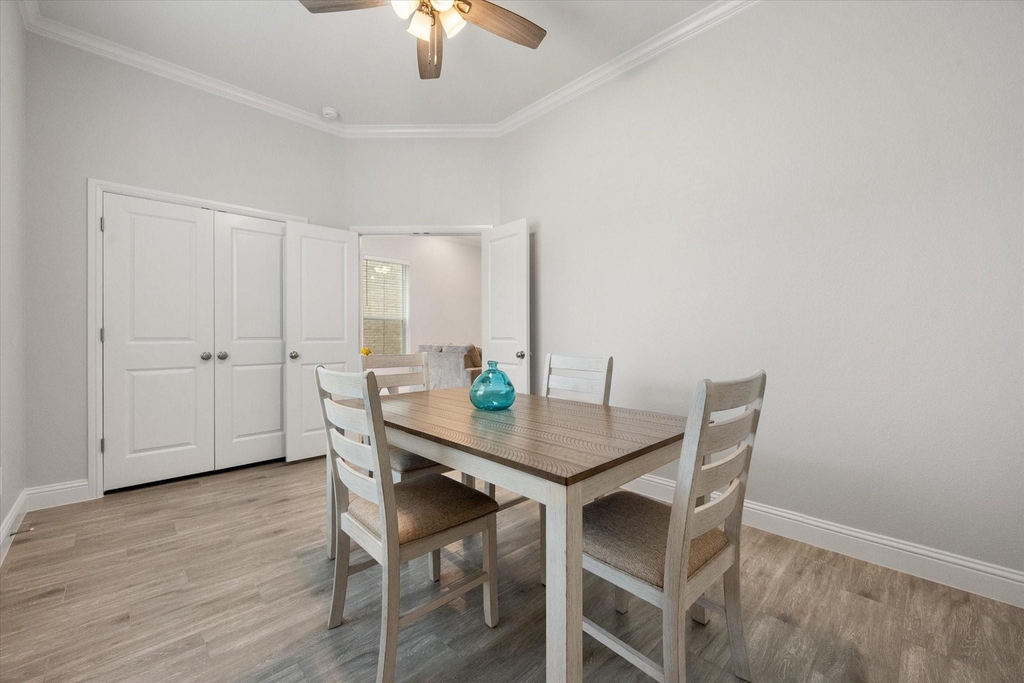 2362 Spring Park Boulevard - Photo 12
