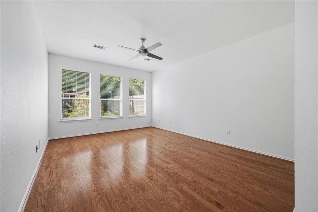 7304 Summit Parc Drive - Photo 16