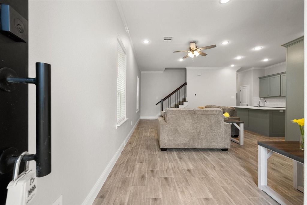 2356 Spring Park Boulevard - Photo 6