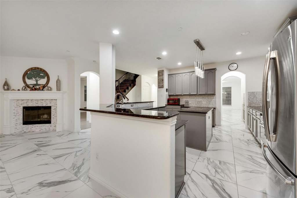 305 Blythe Bridge Drive - Photo 9