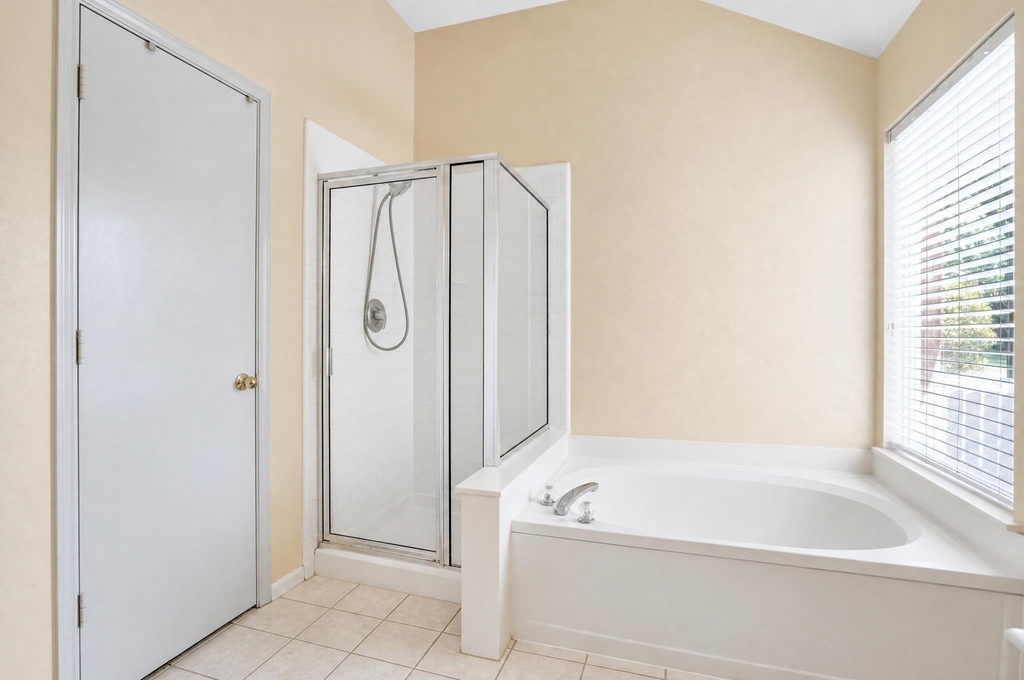 306 Branch Bend - Photo 7
