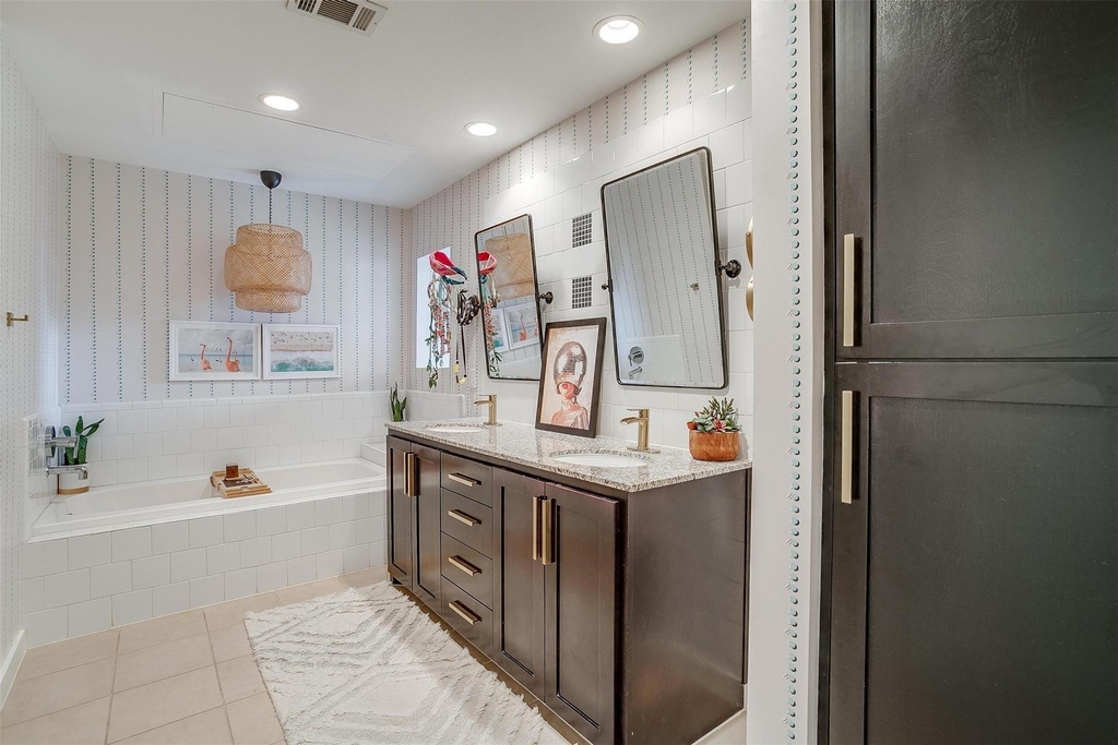 2608 Museum Way - Photo 26