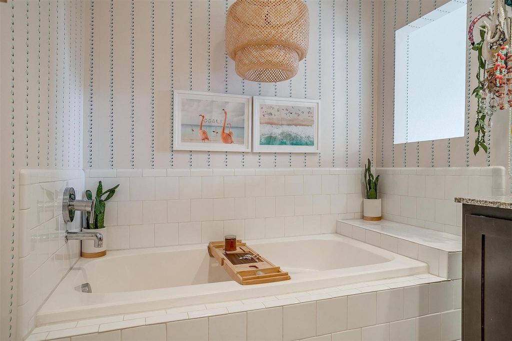2608 Museum Way - Photo 30