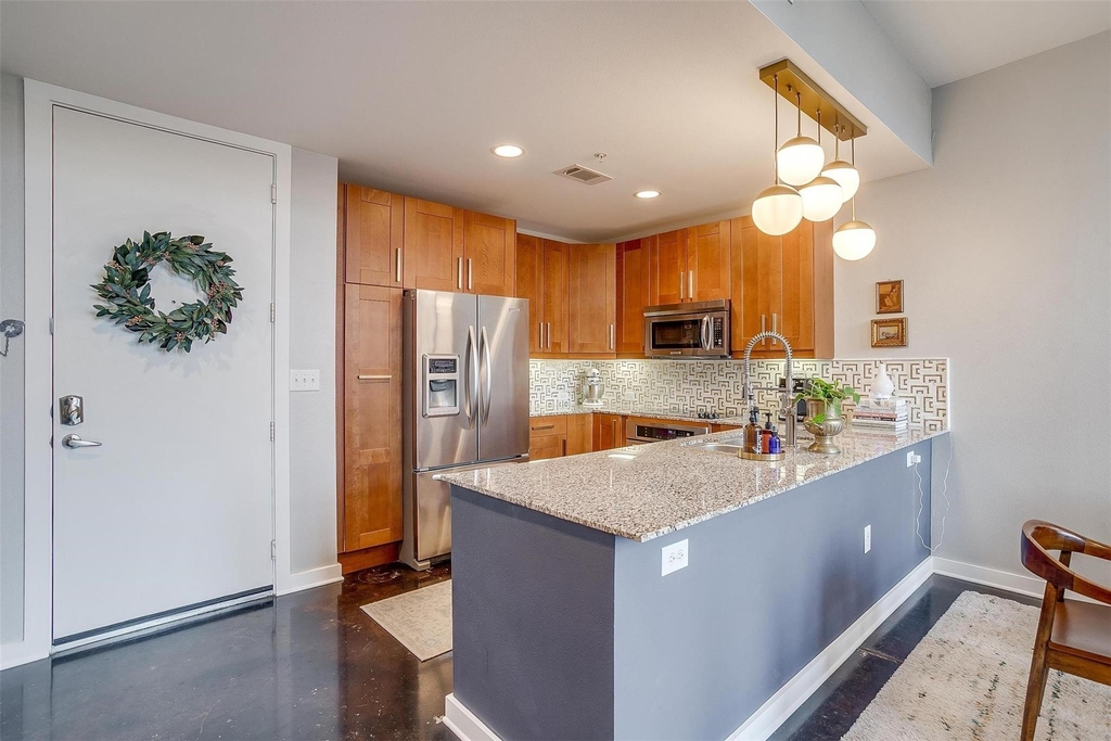 2608 Museum Way - Photo 4