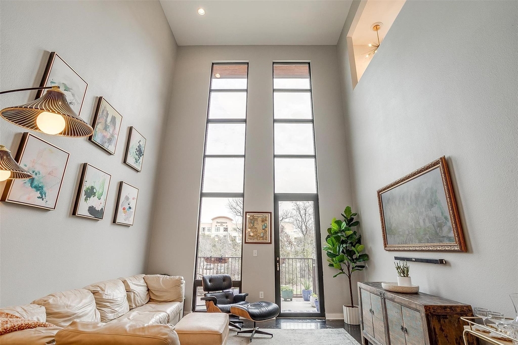 2608 Museum Way - Photo 17