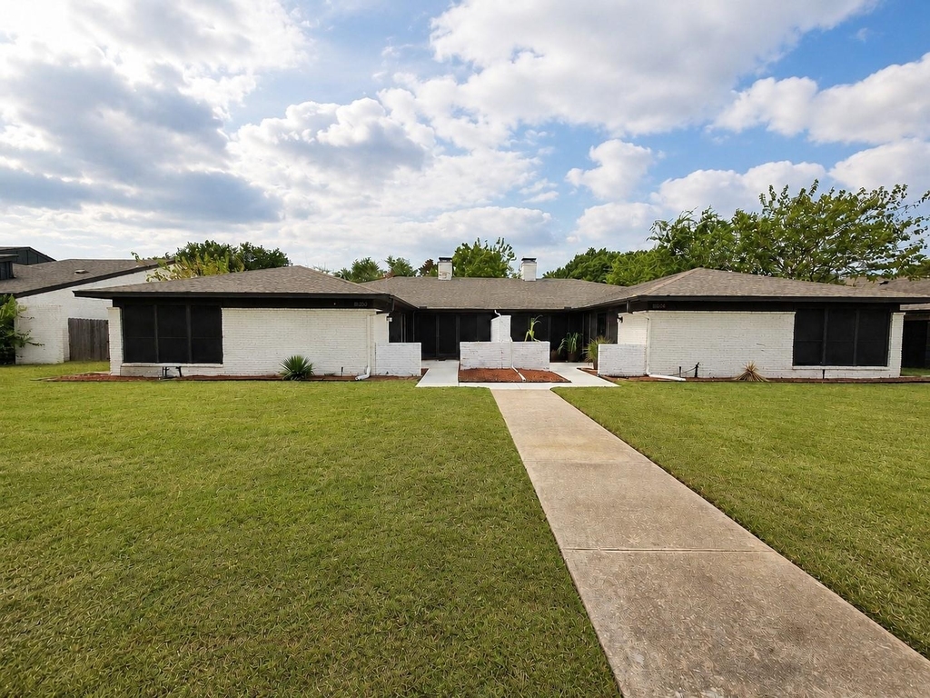 206 Trellis Place - Photo 0
