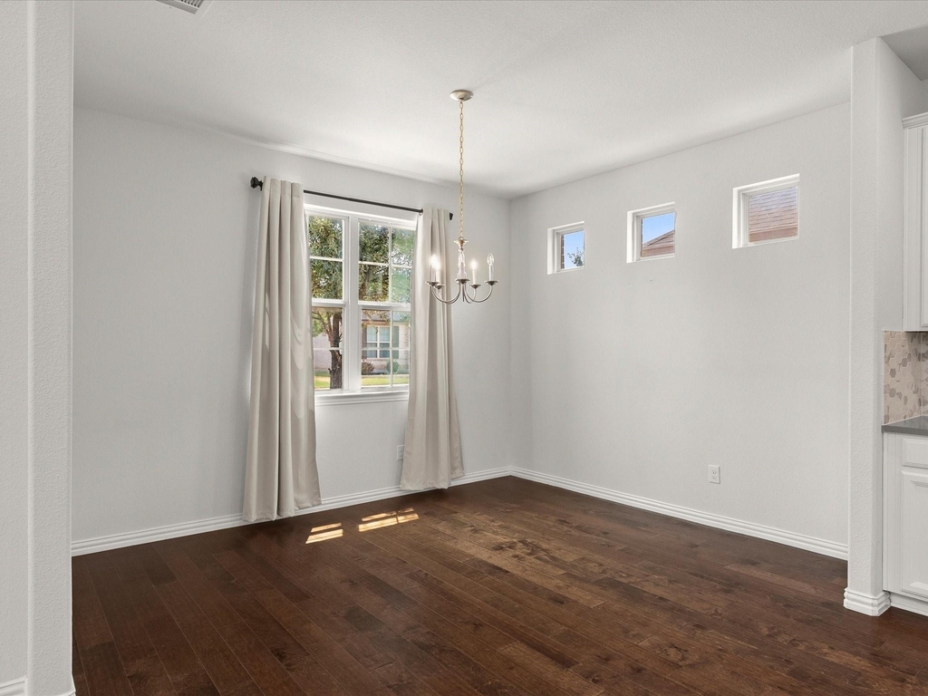 2036 Barx Drive - Photo 9