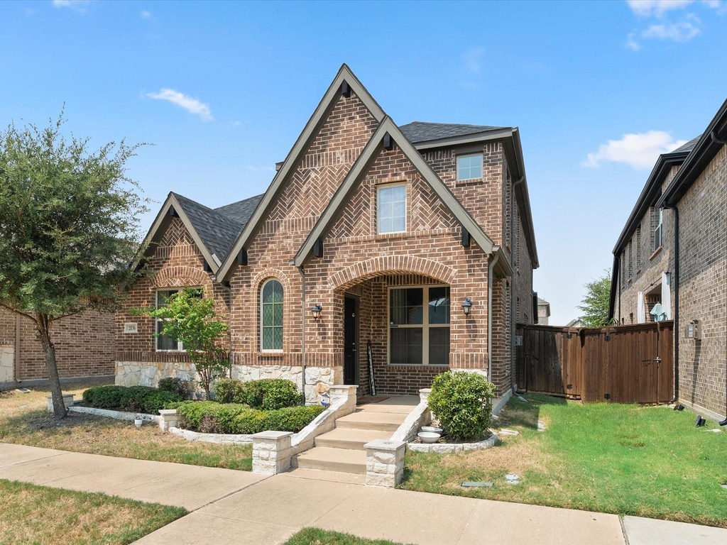 2036 Barx Drive - Photo 1