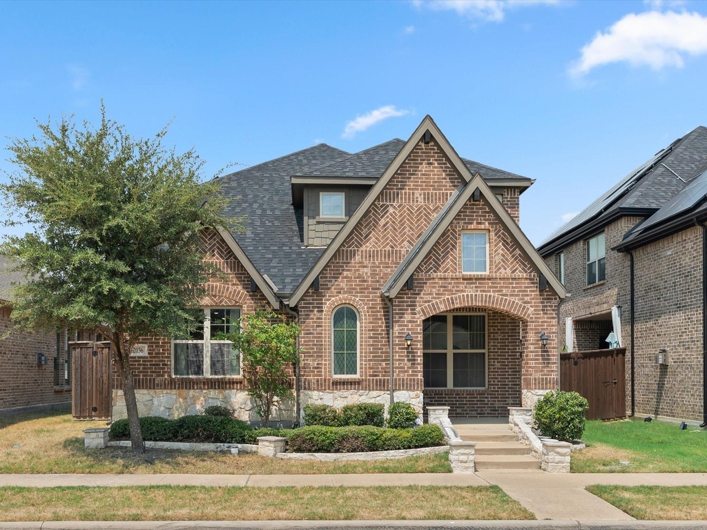 2036 Barx Drive - Photo 0