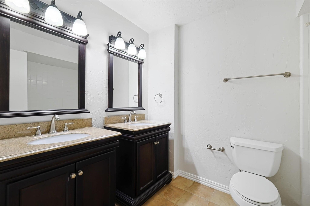 2825 Windsor Drive - Photo 20