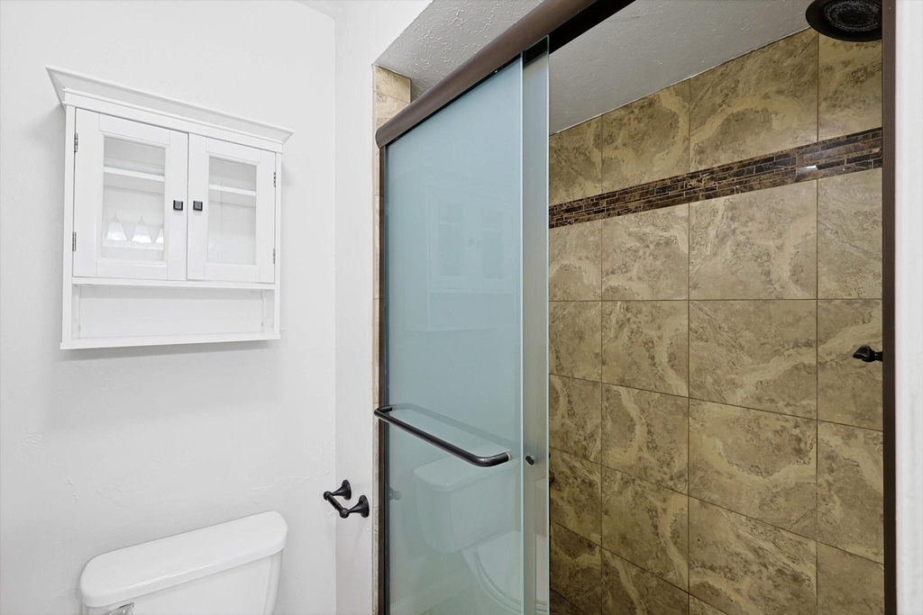 2825 Windsor Drive - Photo 26