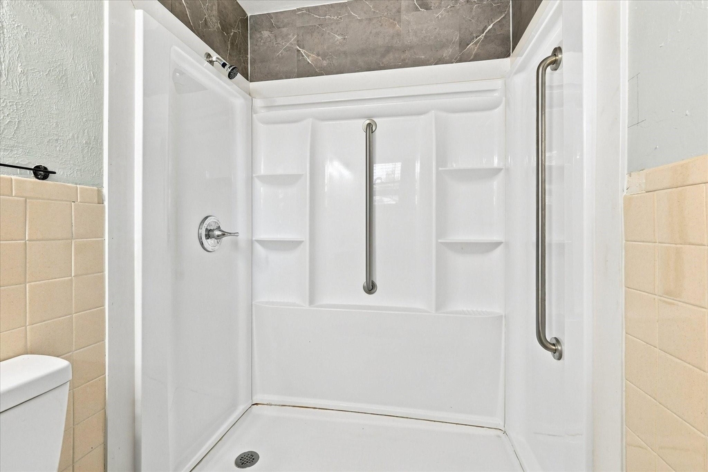 1900 Sutter Street - Photo 13