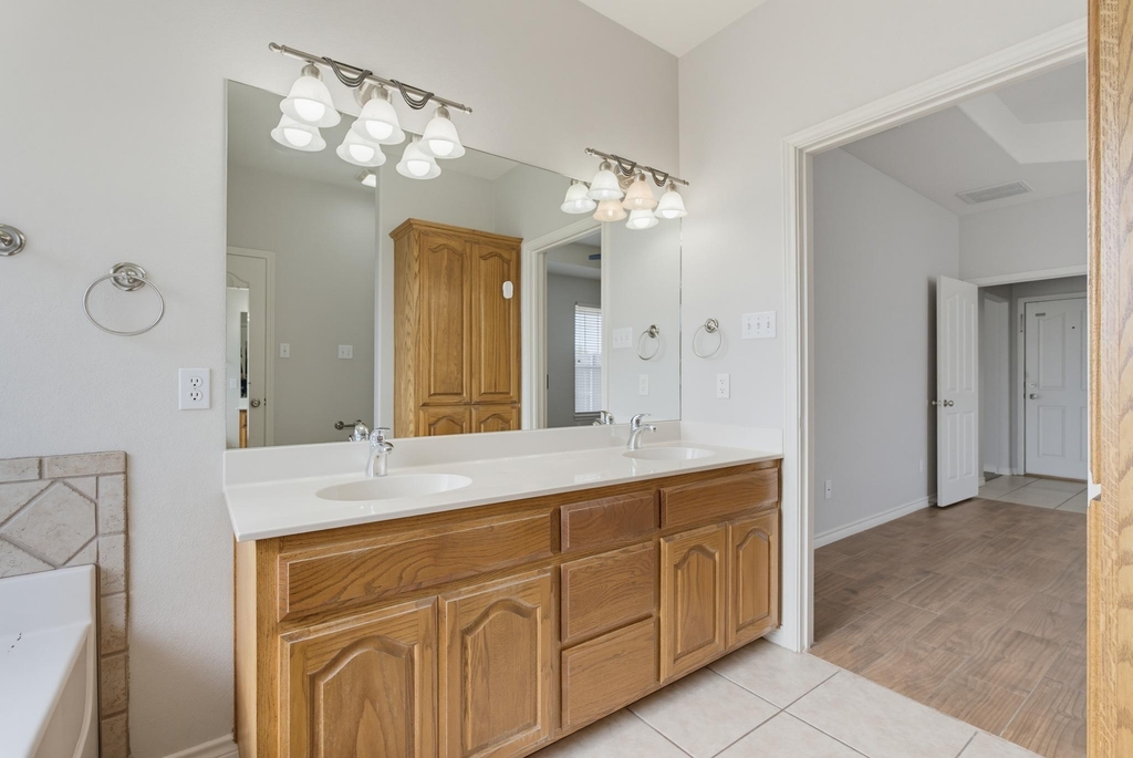 7017 Springwater Avenue - Photo 24