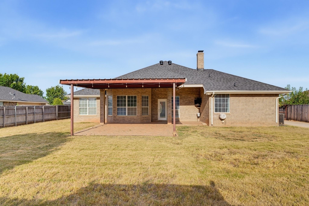 7017 Springwater Avenue - Photo 38