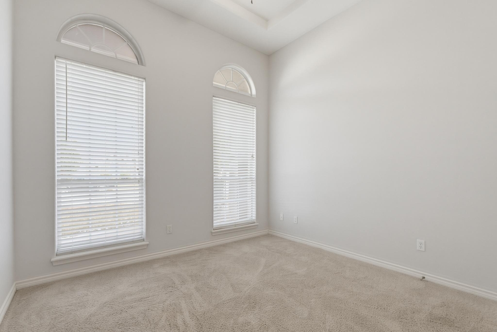 7017 Springwater Avenue - Photo 27