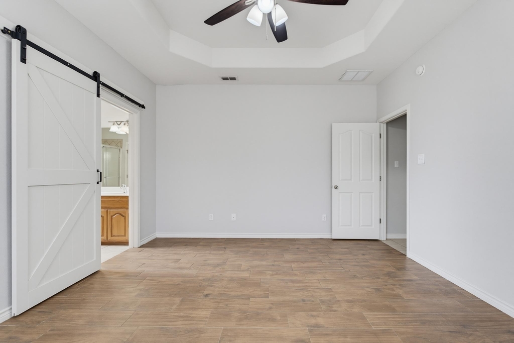 7017 Springwater Avenue - Photo 21