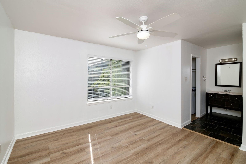 2808 Throckmorton Street - Photo 7