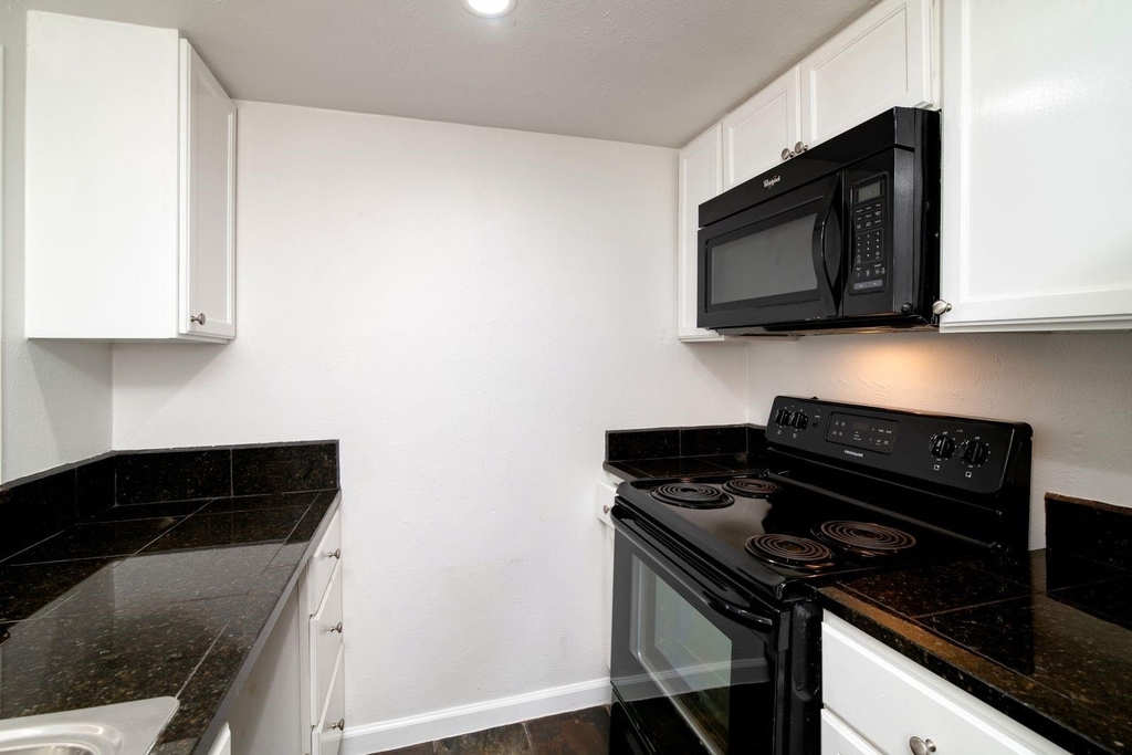 2808 Throckmorton Street - Photo 6