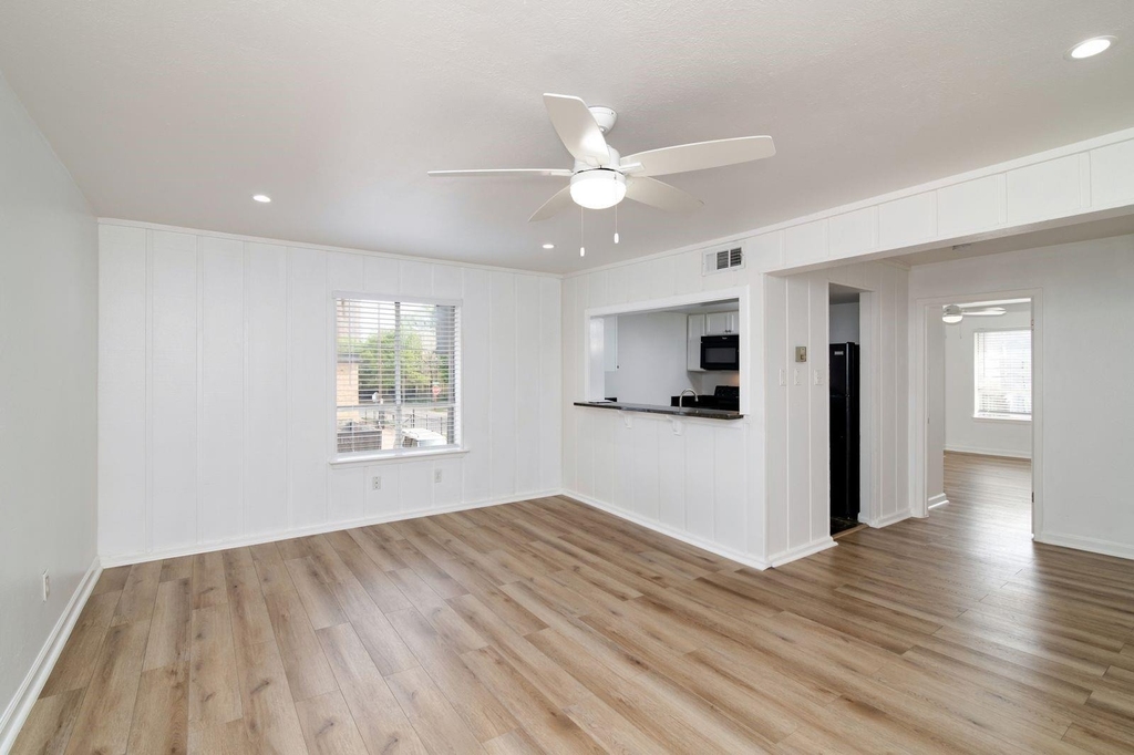 2808 Throckmorton Street - Photo 3