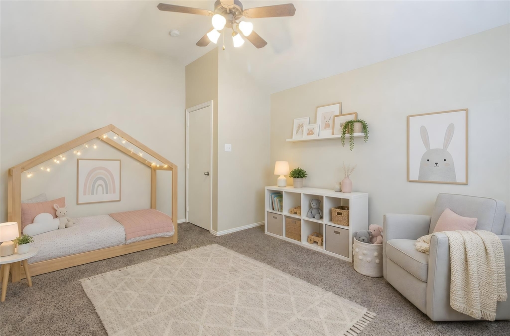 1070 Mellanie Lane - Photo 11