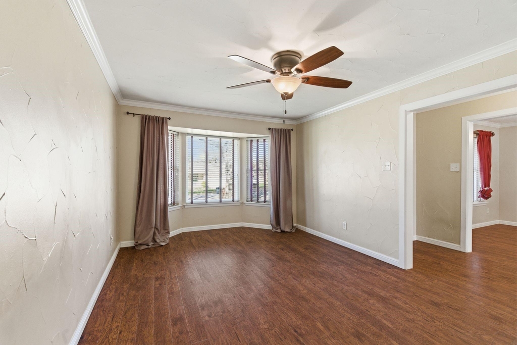 1760 Acorn Lane - Photo 7