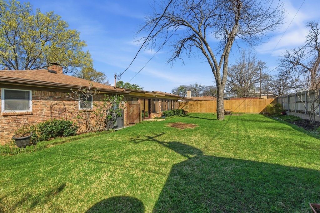 1760 Acorn Lane - Photo 33
