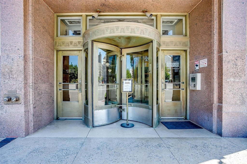 221 W Lancaster Avenue - Photo 1