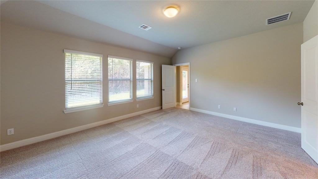1420 Elizabeth Street - Photo 9