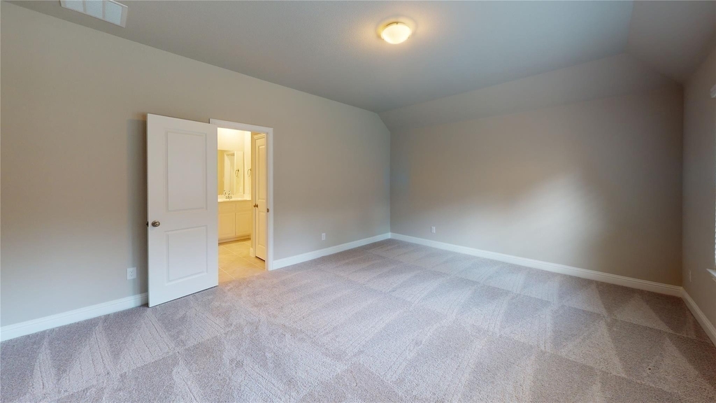 1420 Elizabeth Street - Photo 6