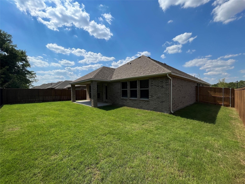 1420 Elizabeth Street - Photo 16