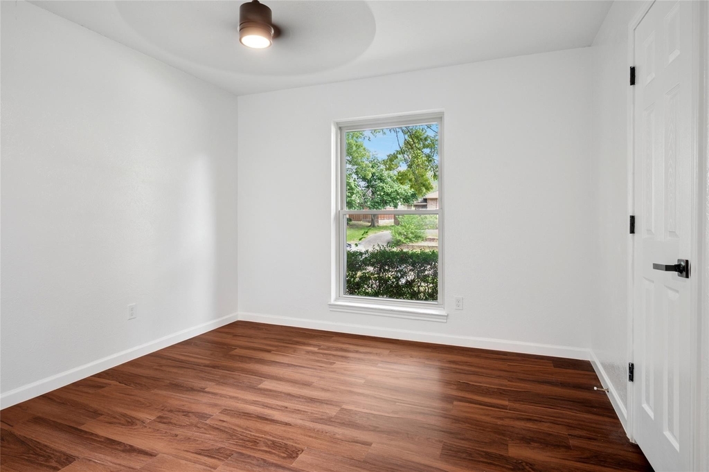 5502 Coronado Drive - Photo 17