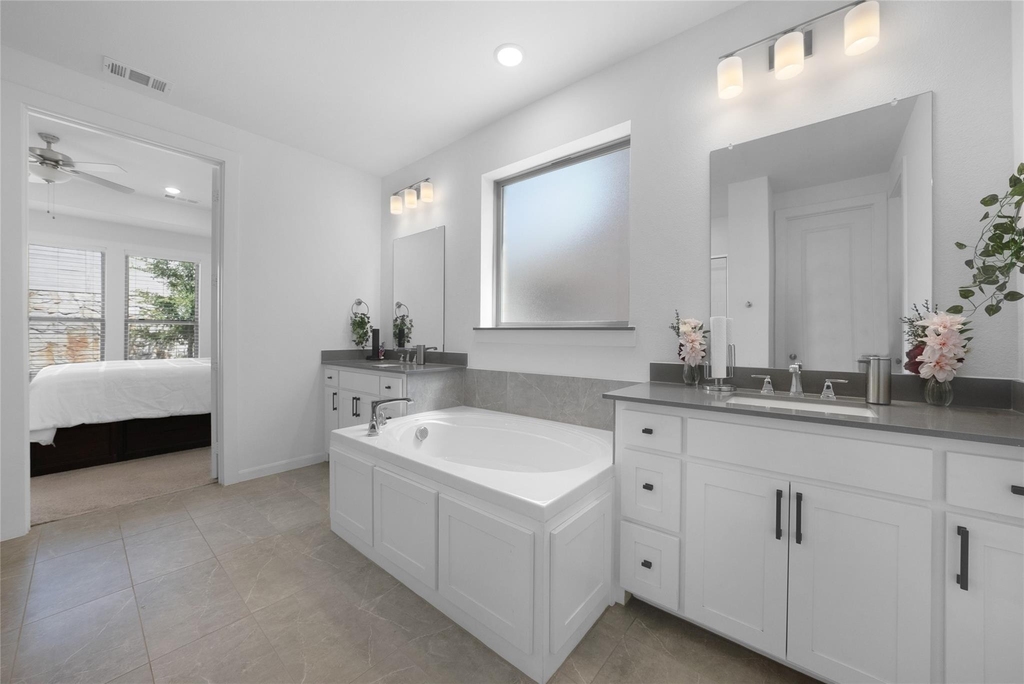 4828 Celestial Road - Photo 11
