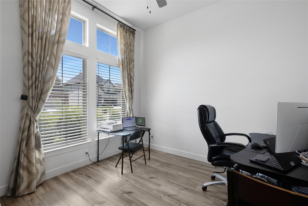 4828 Celestial Road - Photo 22