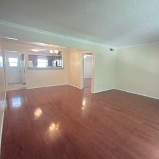 5084 Matilda Street - Photo 3