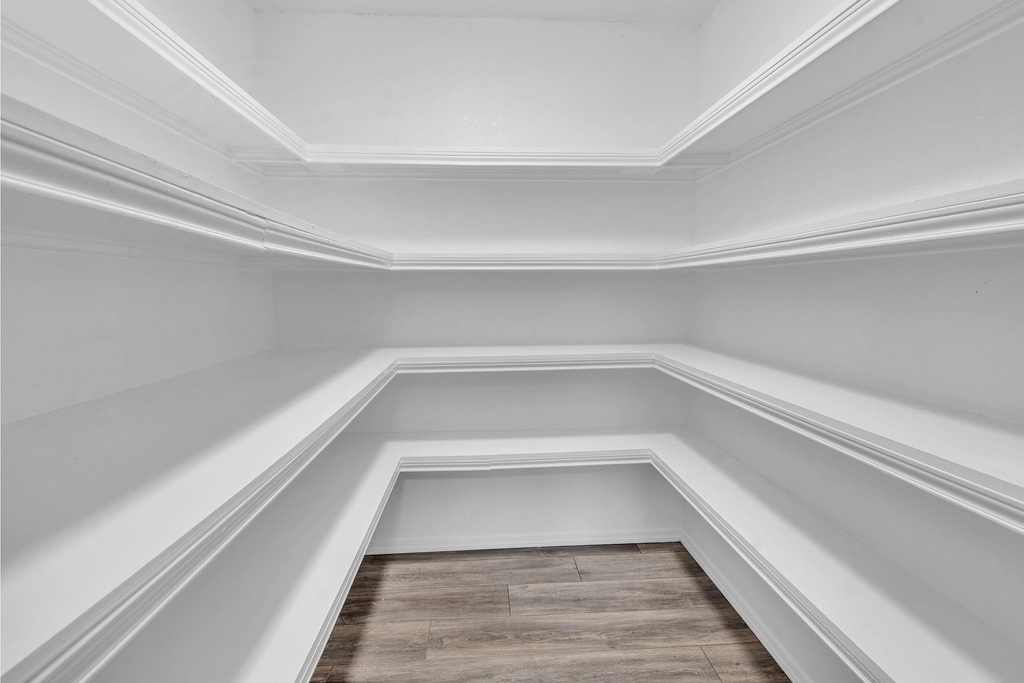 691 N Montana Court - Photo 6