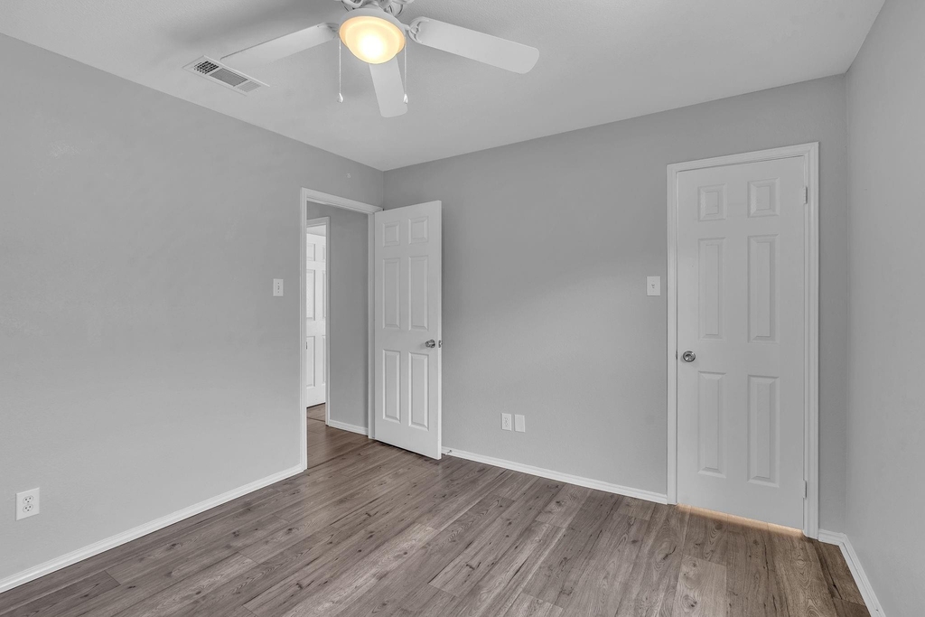 691 N Montana Court - Photo 17