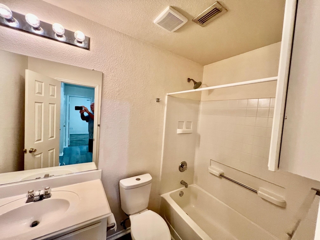11617 Bobcat Drive - Photo 14