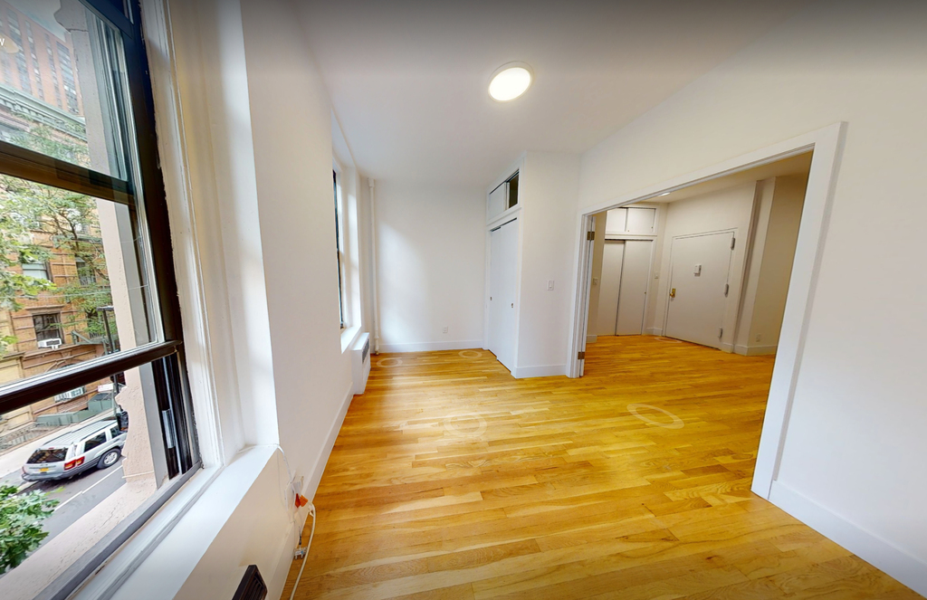 164 East 90th Street - Photo 3