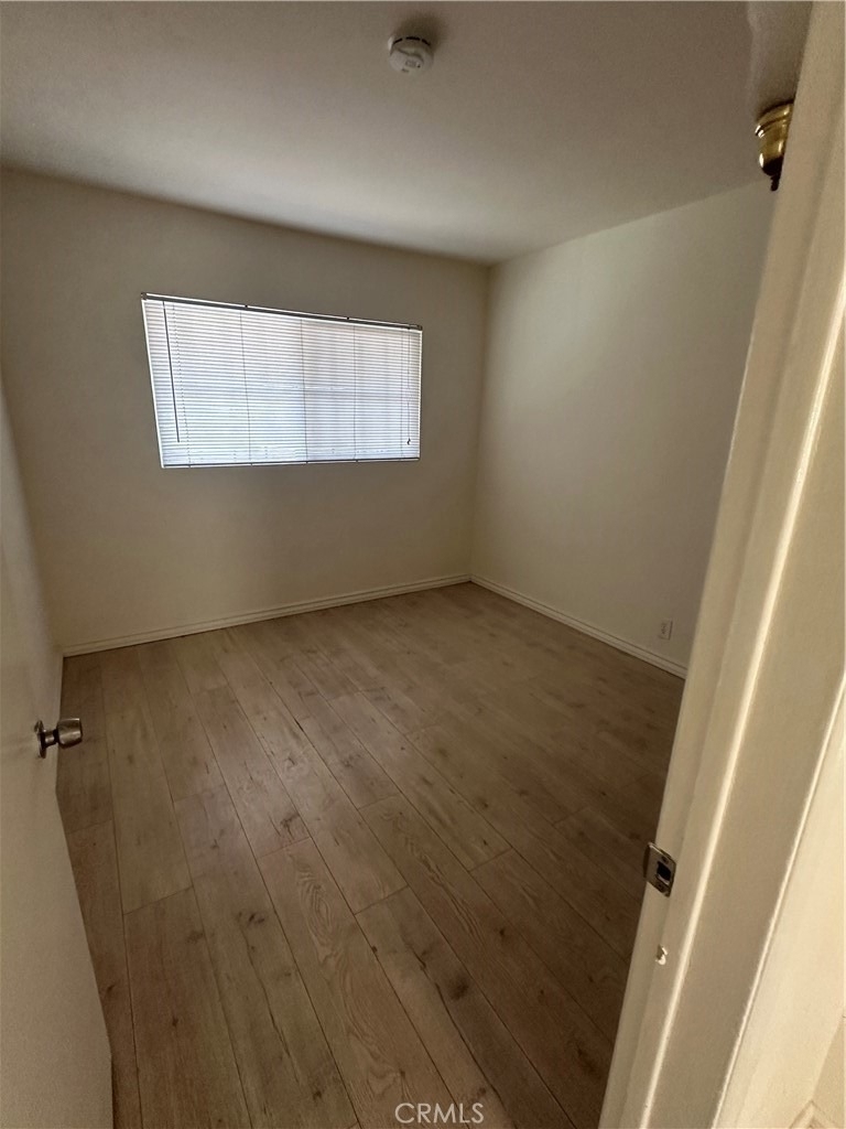253 E Villa Street - Photo 4