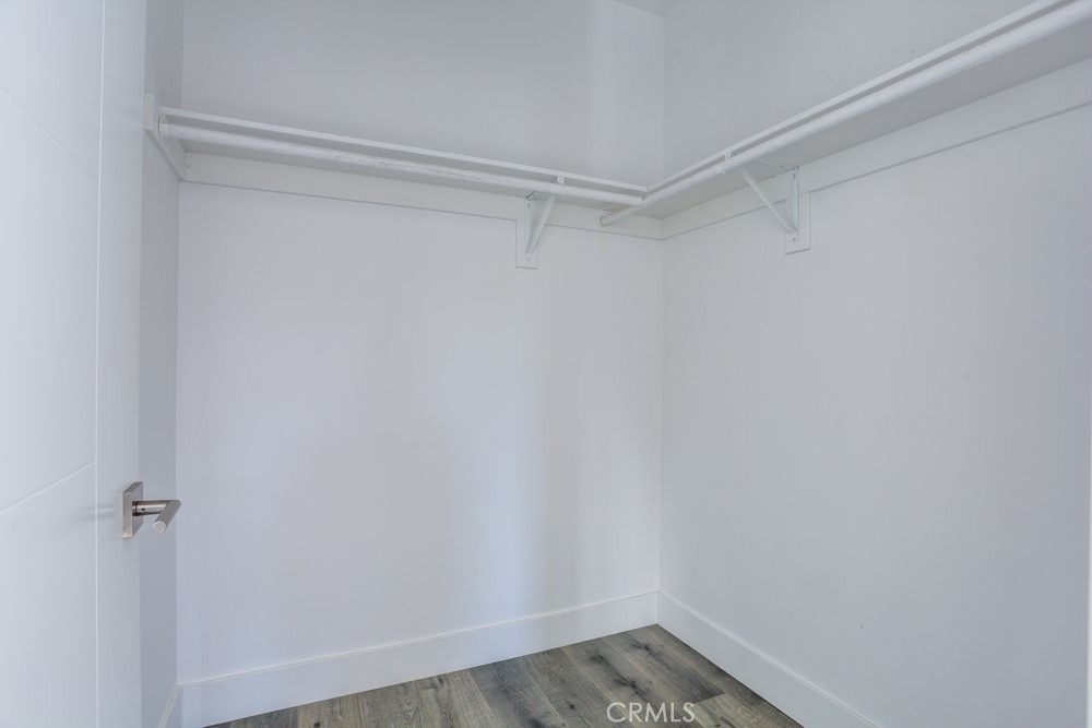 11637 1/2 Burbank Blvd - Photo 23