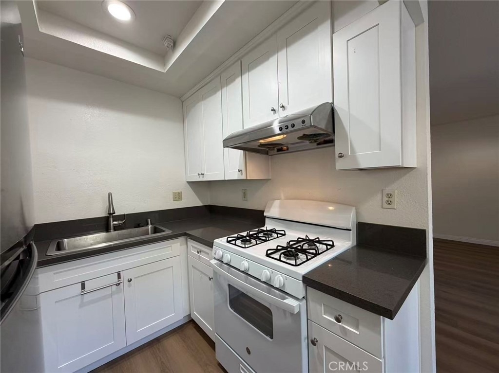 800 Grand Avenue - Photo 3