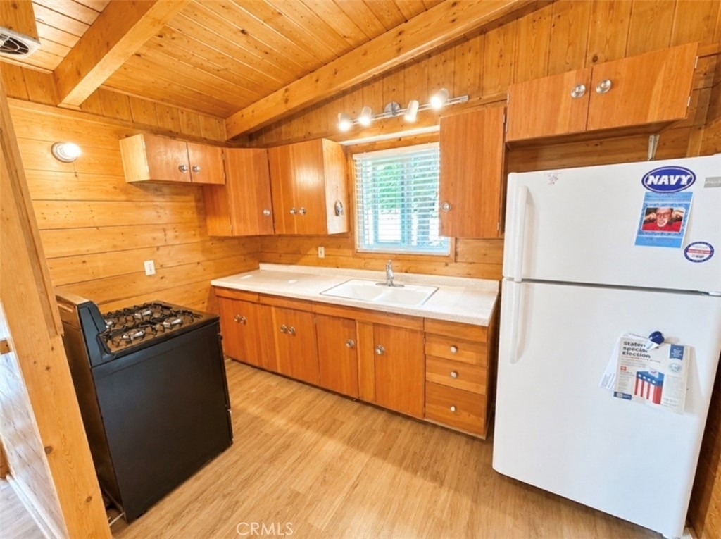 31527 Hilltop - Photo 5