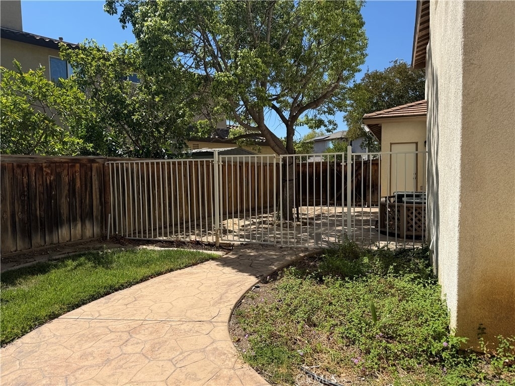 32493 Palacio - Photo 24