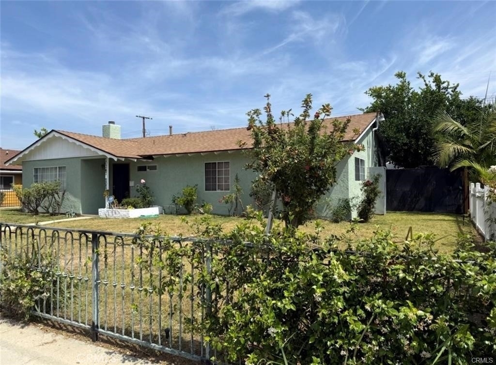 20247 Parthenia - Photo 1